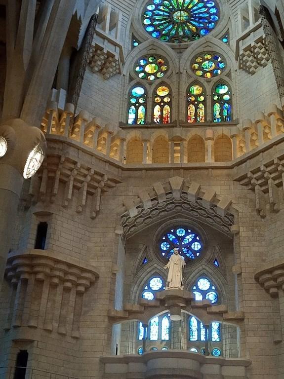 Barcelona Sagrada Família, Park Güell, Montserrat, Sklepy Codorniu Či Freixenet, Girona
