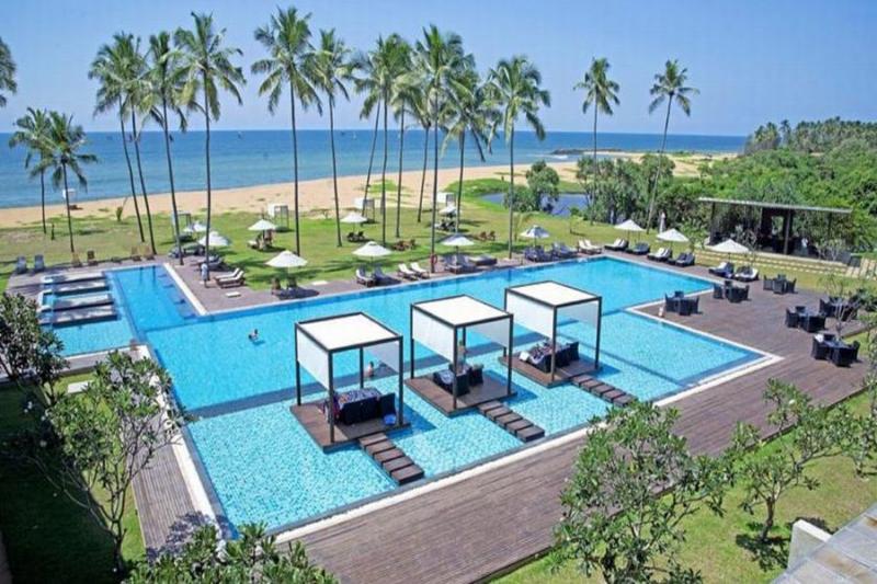Suriya Luxury Resort