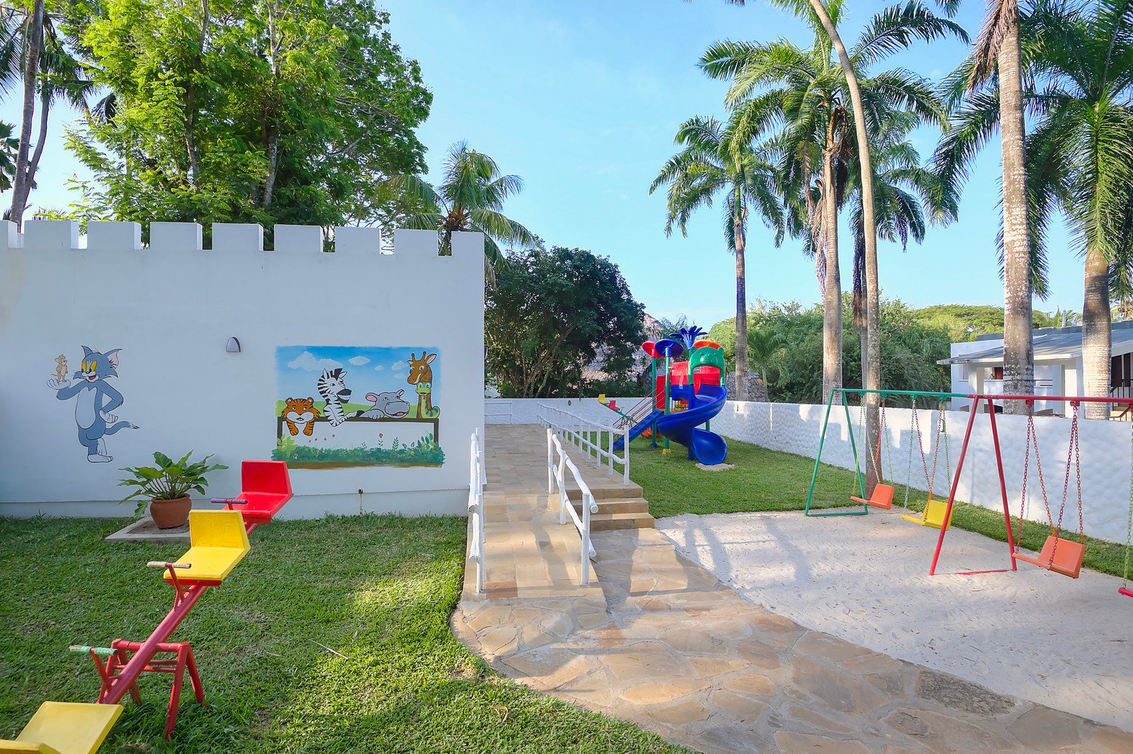 Diamonds Leisure Beach