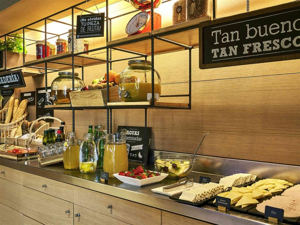 Ibis Barcelona Centro Sagrada Familia