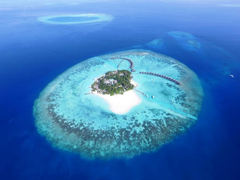 Thulhagiri Island Resort & Spa - Maledivy Student Agency