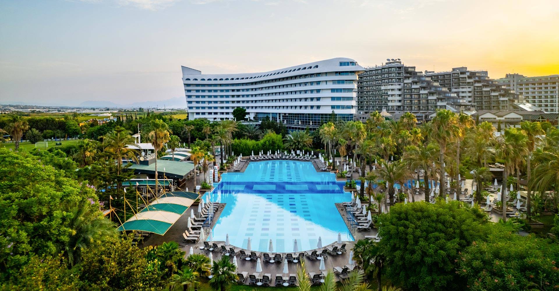 Concorde de Luxe Resort