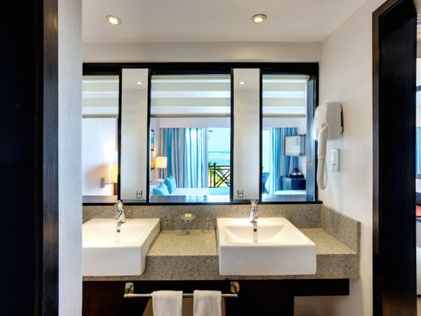 Hotel Pearle Beach