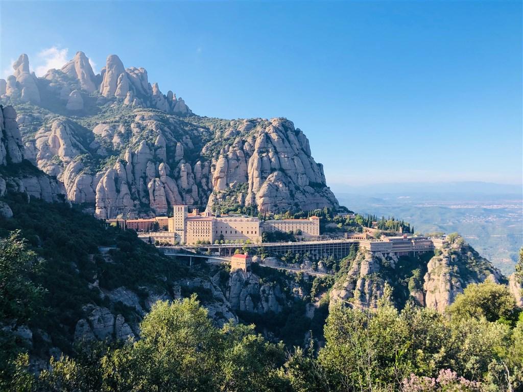 Barcelona Montserrat A Girona S Pobytem U Moře