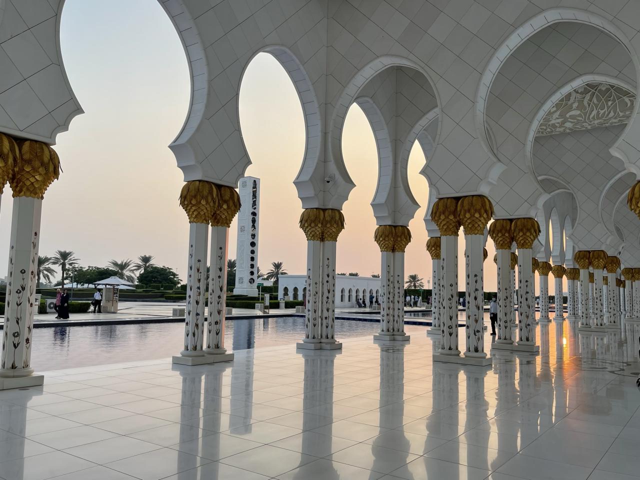Dubaj A Abu Dhabi