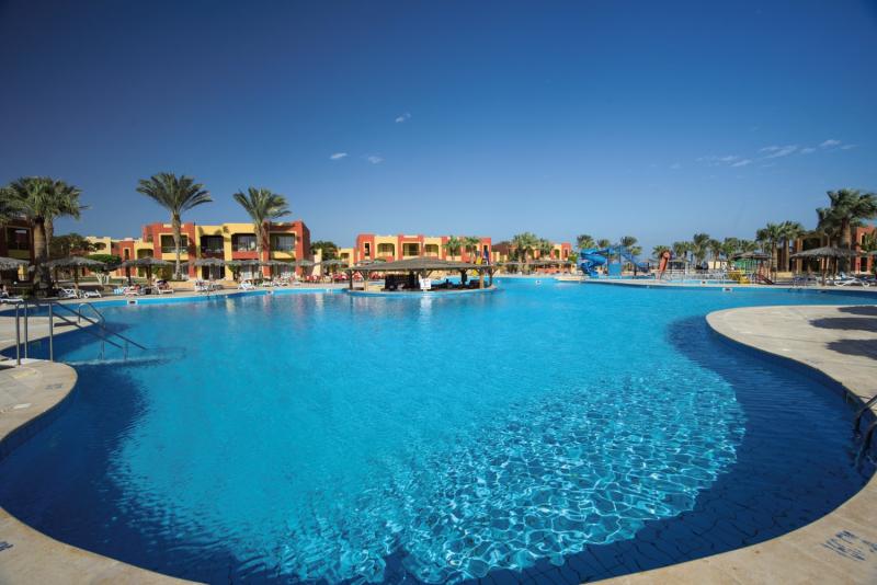 Hotel Magic Tulip Beach Resort & Spa
