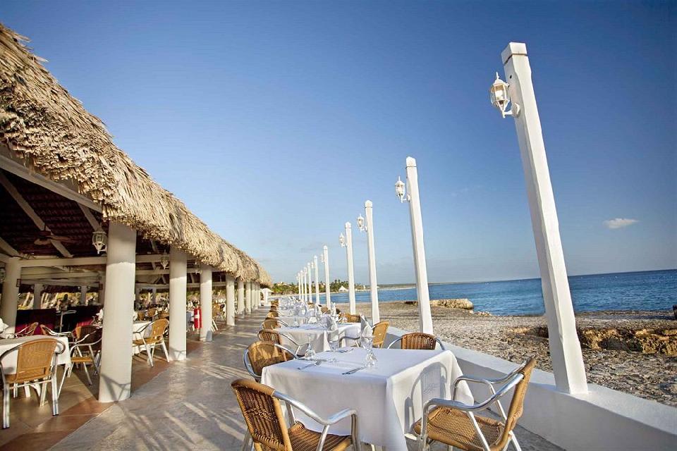 Viva Wyndham Dominicus Beach