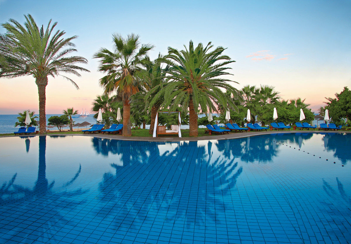 AZIA RESORT