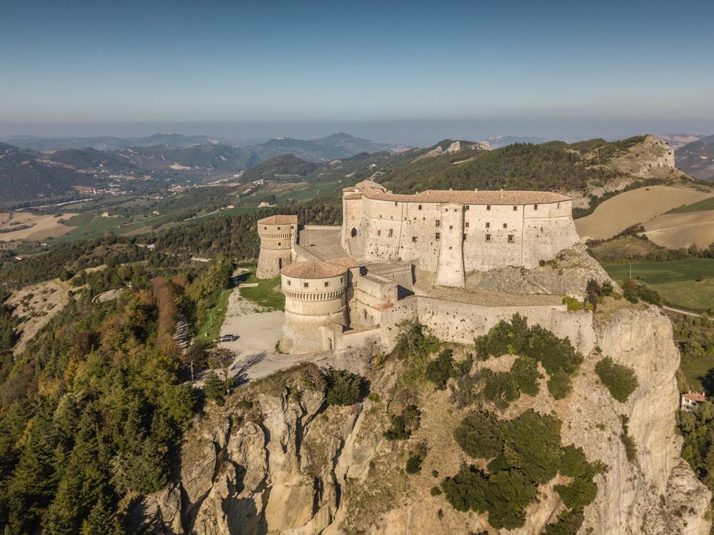 Středověká Umbrie a Adriatická riviéra, 2026, letecky