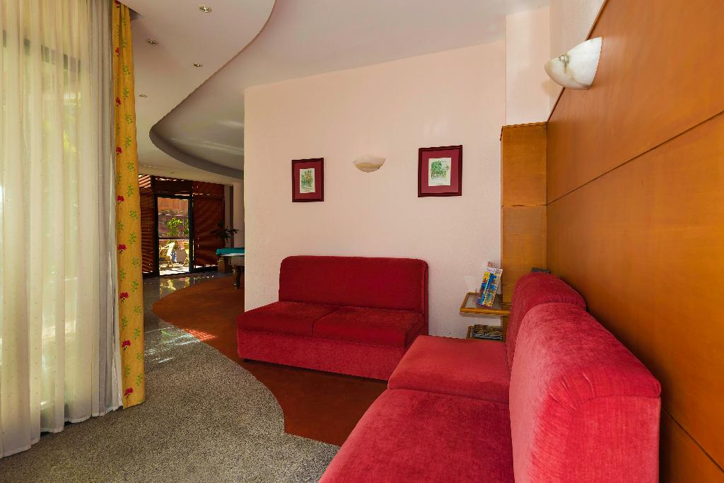 Aparthotel Imperatriz