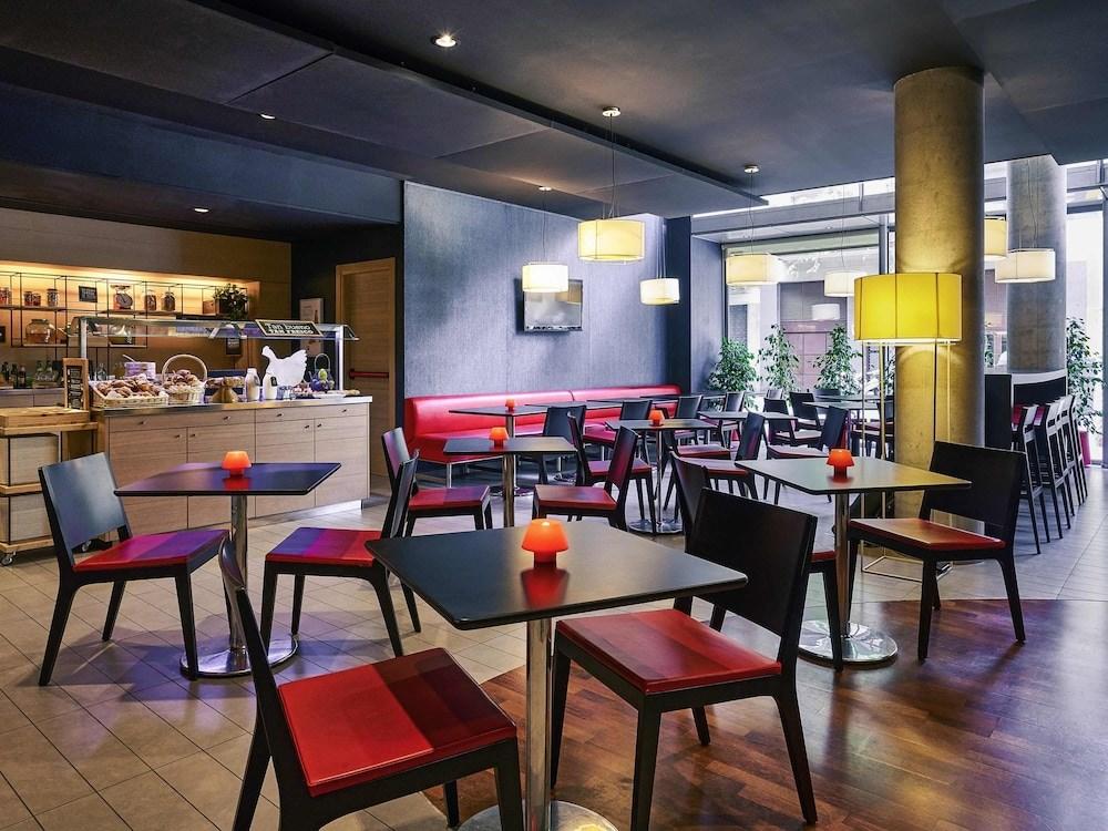 Ibis Barcelona Centro Sagrada Familia