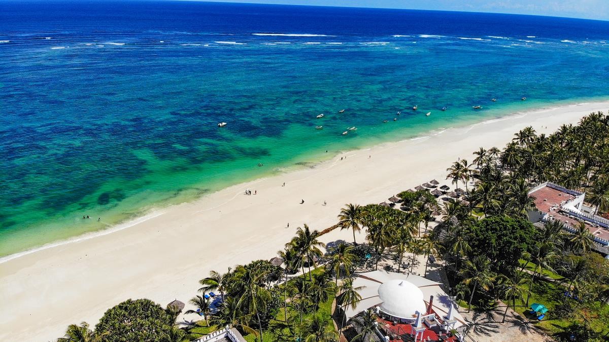 Southern Palms Beach Resort