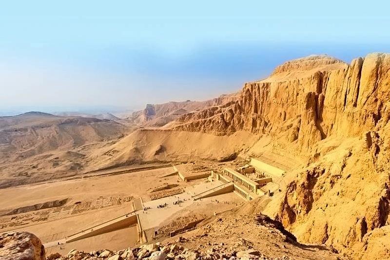 Hatšepsut 4 - lodí po Nilu s pobytem u moře - 7 nocí Marsa Alam