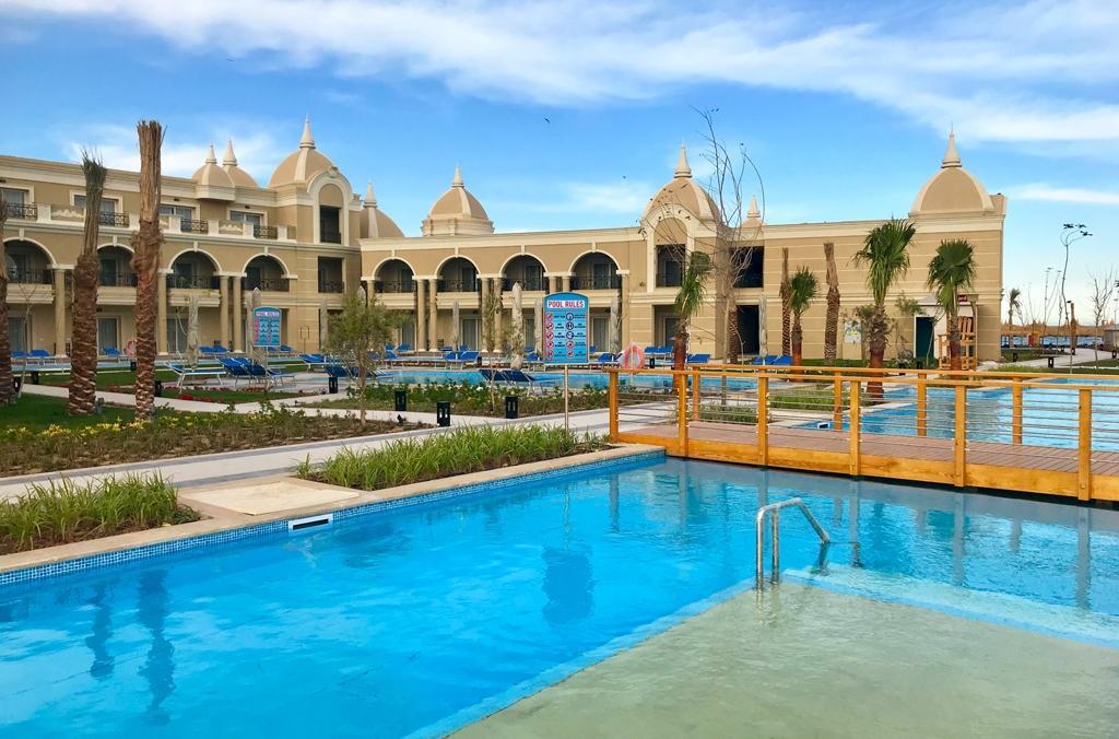 Titanic Royal Resort