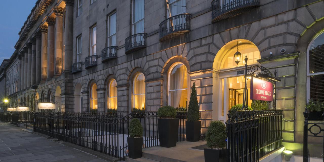 Crowne Plaza