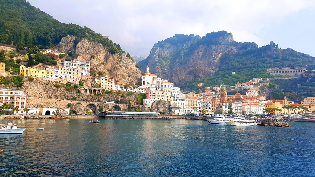 Amalfitánské pobřeží - letecky