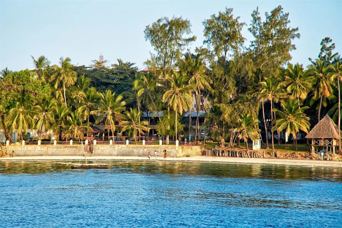 Neptune Beach Resort