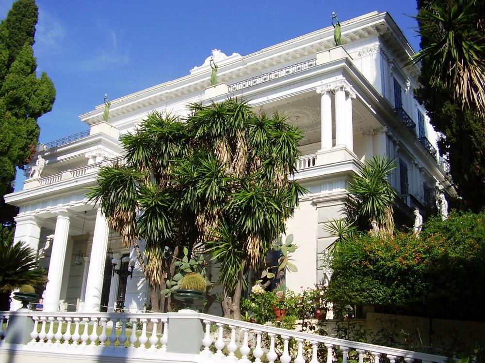 Řecké Korfu a Albánie