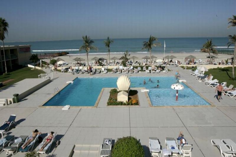 Lou Lou A Beach Resort