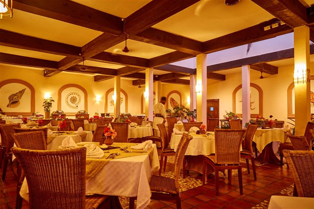 Pinewood Beach Resort & Spa