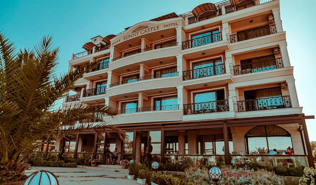 Sunny Castle Hotel