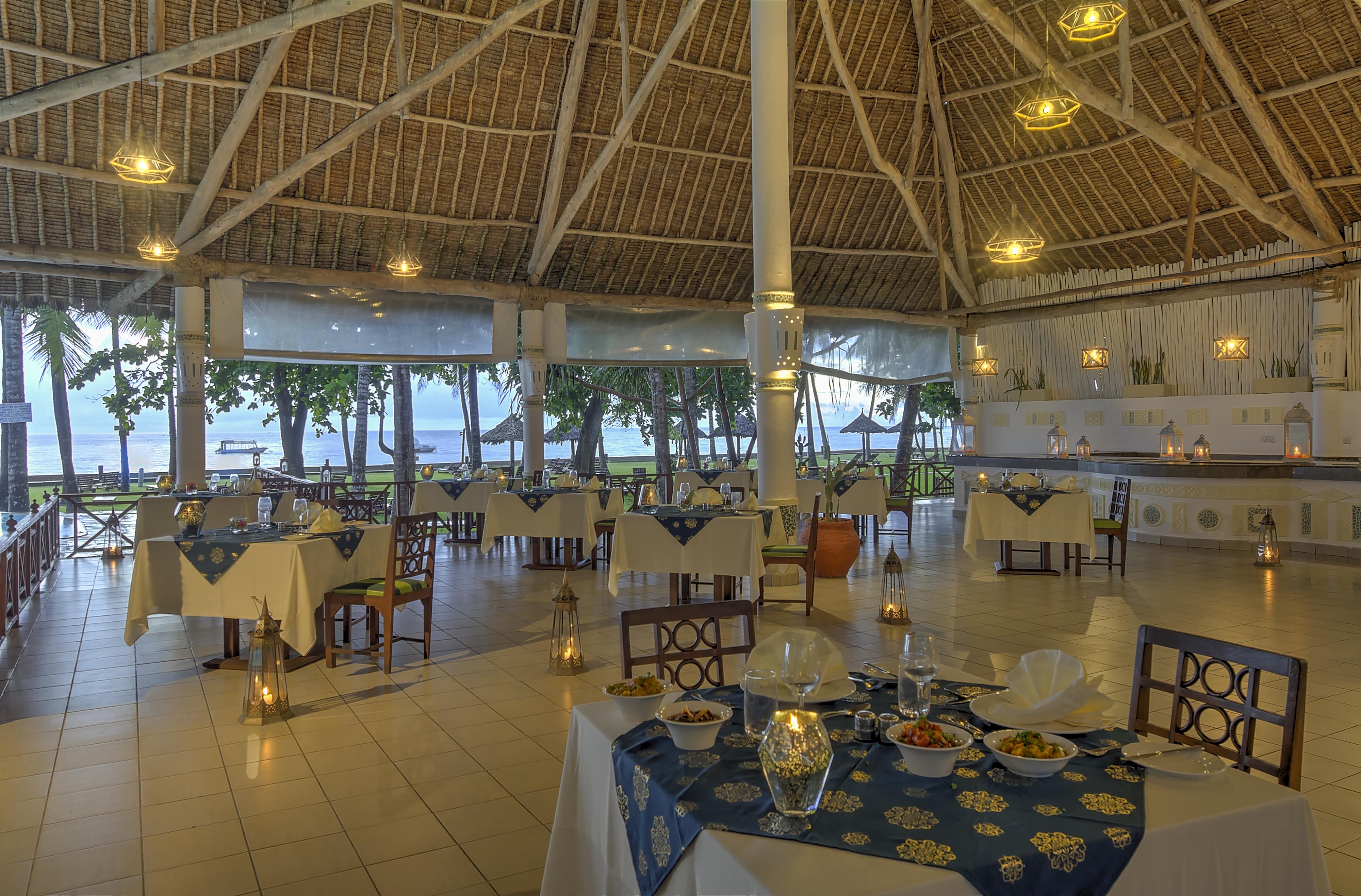 2 dny Safari Tsavo East + pobyt u moře v Neptune Village