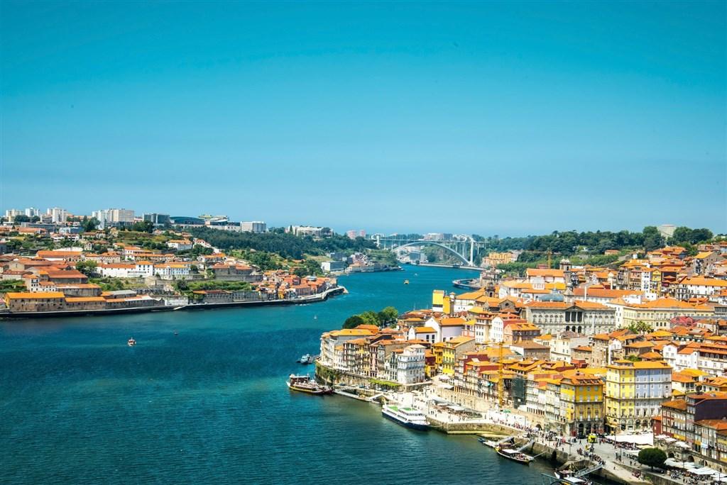 Porto – Město Mostů A Vína