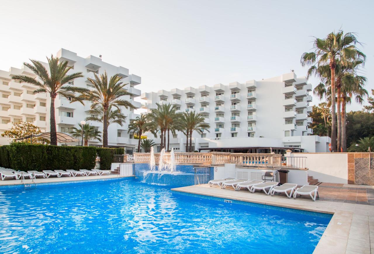 Ola Club Maioris Hotel