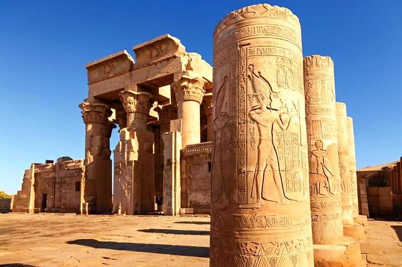 Hatšepsut 5 11 dní - lodí po Nilu s pobytem u moře - Hurghada